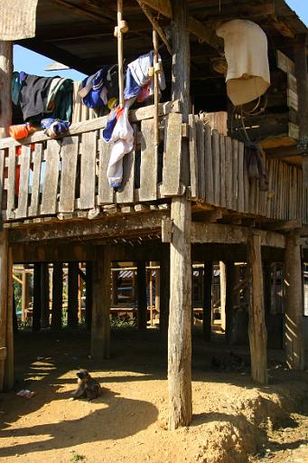 0867 onderweg Mae Hong Son.jpg